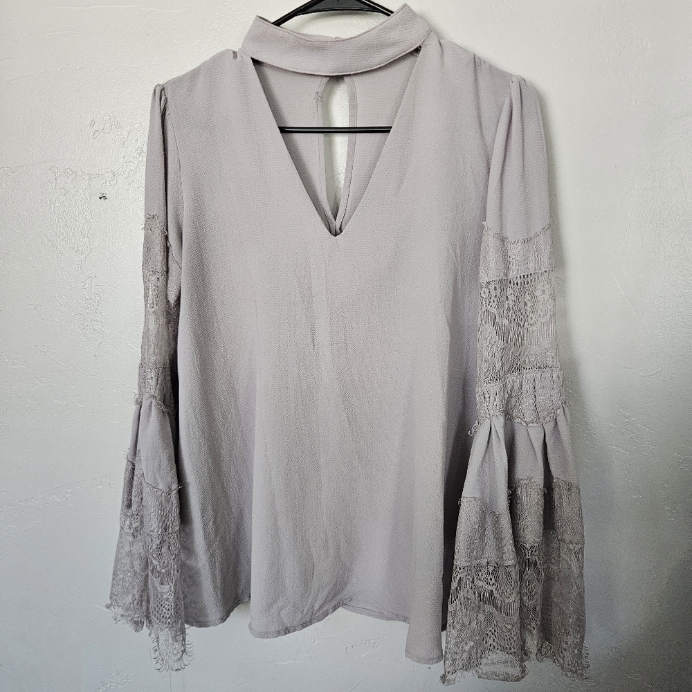 Antoinette Women's Small Grey Long Sleeve Blouse Choker V-neck Lace Bell Boho